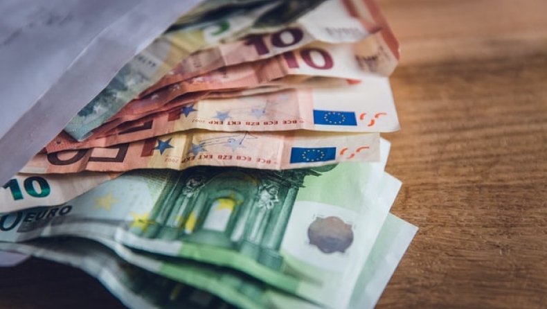 Έρχεται σούπερ χριστουγεννιάτικη φορολοταρία: Οι τυχεροί θα πάρουν από 100.000 ευρώ