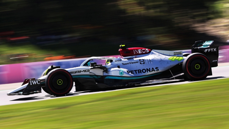 Formula 1, Mercedes: «Έχουμε χάσει 10 μήνες εξέλιξης»
