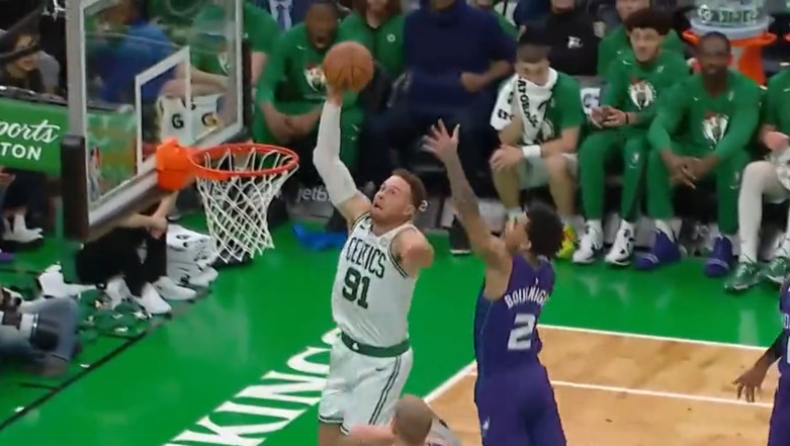 Μπόστον Σέλτικς: Vintage Γκρίφιν κάρφωσε ξανά μετά τον περασμένο Μάρτιο (vid)
