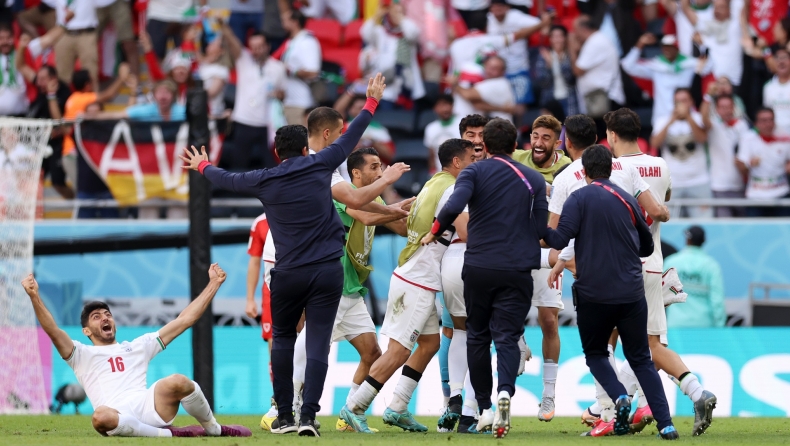 Μουντιάλ 2022: Μια ανάσα από τους «16» η Αγγλία, τελικός πρόκρισης ανάμεσα σε ΗΠΑ και Ιράν (vids)