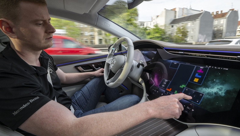 «Η αυτόνομη οδήγηση μπορεί να υπάρξει μόνο αν ο οδηγός εμπιστεύεται την τεχνολογία»