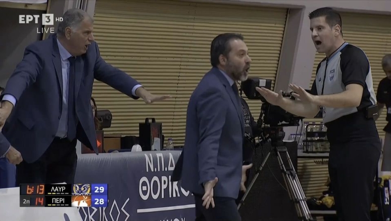 Λαύριο - Περιστέρι: Έξαλλος ο Σερέλης με τους διαιτητές (vid)