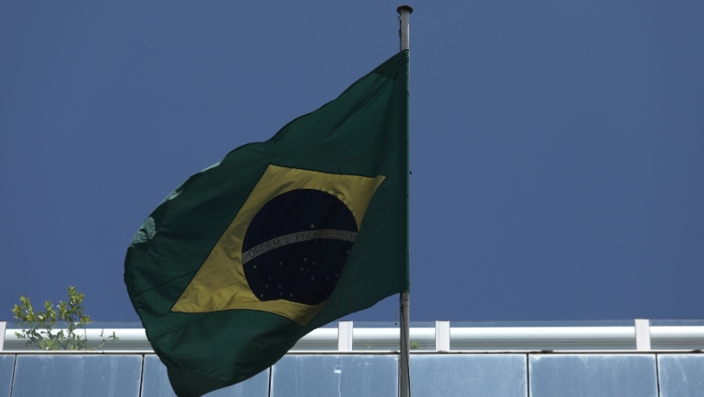Πελέ: Μεσίστιες οι σημαίες σε όλες τις πρεσβείες της Βραζιλίας στη μνήμη του θρύλου του ποδοσφαίρου