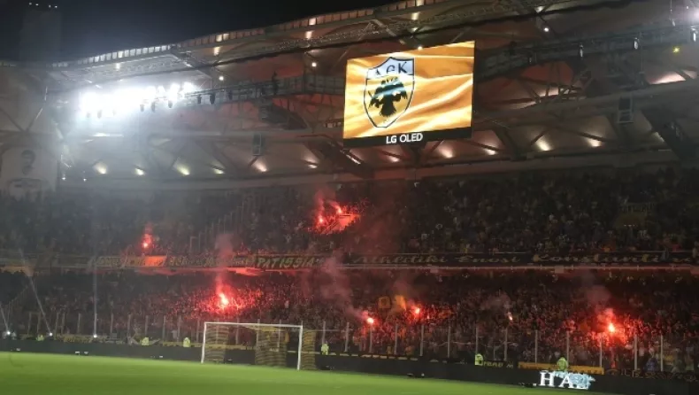 Original: «Μετά από χρόνια Χριστούγεννα στο σπίτι μας»