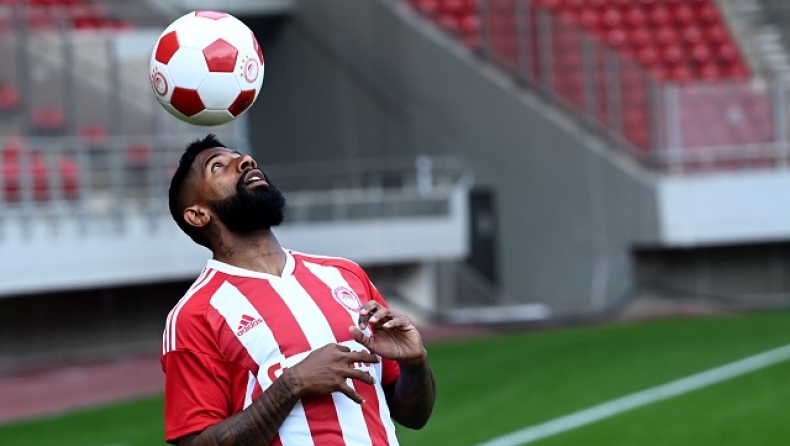 Ολυμπιακός: Οι ευχές των Γκιγιέρμε και Ραφίνια στον Ροντινέι με... ερυθρόλευκο χρώμα