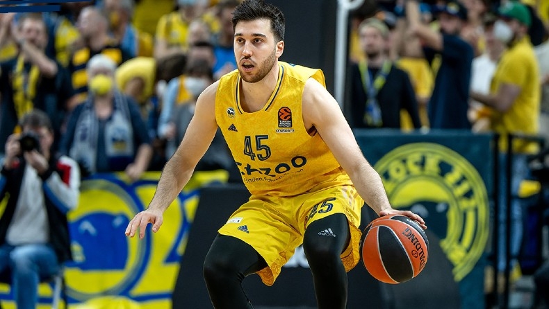 Άλμπα - Βόννη 81-76: Παρέμεινε στην κορυφή 