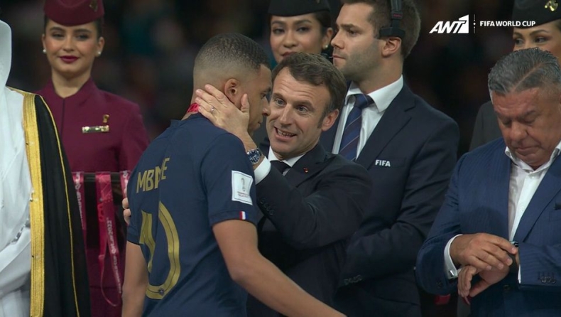 Μουντιάλ 2022, Αργεντινή - Γαλλία: H αγκαλιά του Μακρόν στον Μπαπέ (vid)