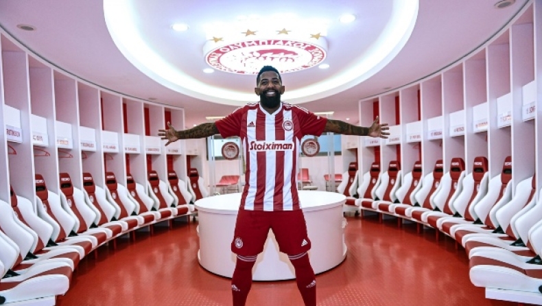 Το πρώτο μήνυμα του Ροντινέι: «Σ' αυτό το καταπληκτικό γήπεδο μπορούμε να κάνουμε μία καταπληκτική χρονιά» (vid)