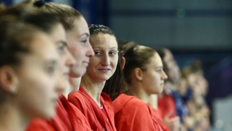 Νίκες για Ολυμπιακό και Εθνικό πριν από τον τελικό στο ευρωπαϊκό Σούπερ Καπ