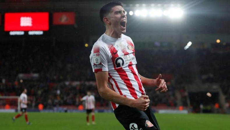 Ποιος είναι ο Στιούαρτ για τον Ολυμπιακό;