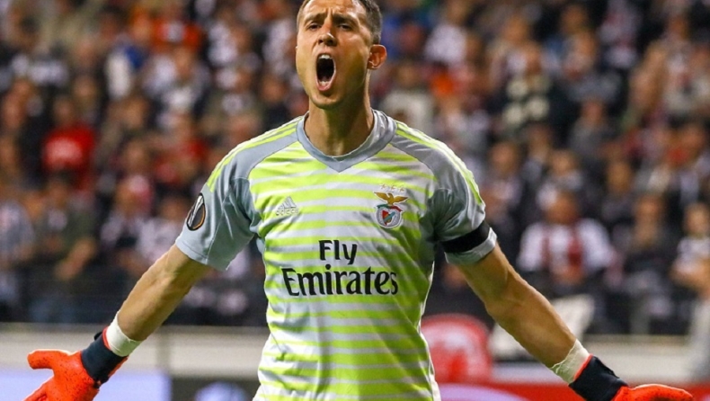  Βλαχόδημος: «Φαντάζομαι το μέλλον μου στην Μπενφίκα» 