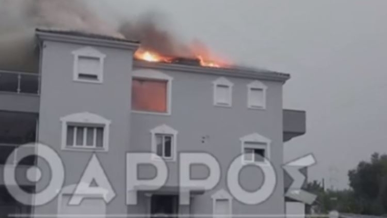 Φωτιά σε σπίτι στην Καλαμάτα από πτώση κεραυνού (vid)