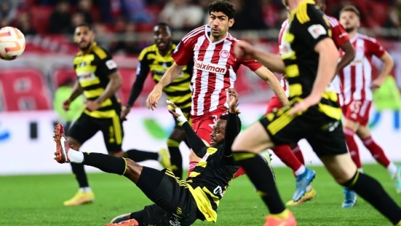  Ολυμπιακός-Αρης: Δοκάρι ο Καμάτσο με προβολή (vid) 