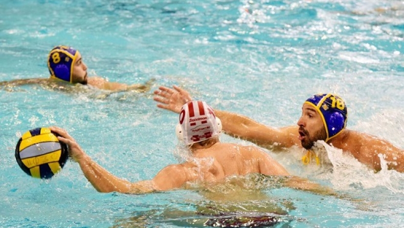 Ολυμπιακός - Μπαρτσελονέτα 7-9: Πρώτη ήττα στο Champions League