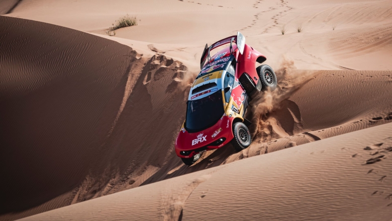 Ράλλυ Ντακάρ: Ο Λεμπ συνέχισε το σερί, χαμός στις μοτοσικλέτες (vid)