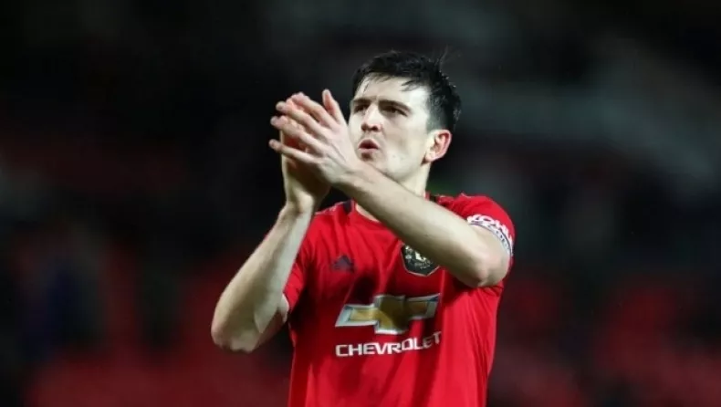 Μάντσεστερ Γιουνάιτεντ: Παραμένει στο «Όλντ Τράφορντ» ο Χάρι Μαγκουάιρ