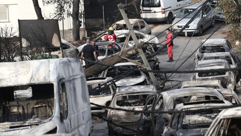 Το δημόσιο κινείται για να μην αποζημιωθεί οικογένεια από τη φωτιά στο Μάτι: «Γραμμή του υπουργείου Πολιτικής Προστασίας», λέει ο δικηγόρος