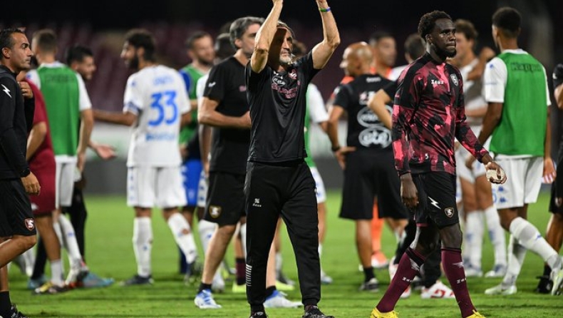 Νικόλα: Η Σαλερνιτάνα επαναπροσέλαβε τον προπονητή της 2 ημέρες μετά την απόλυσή του!