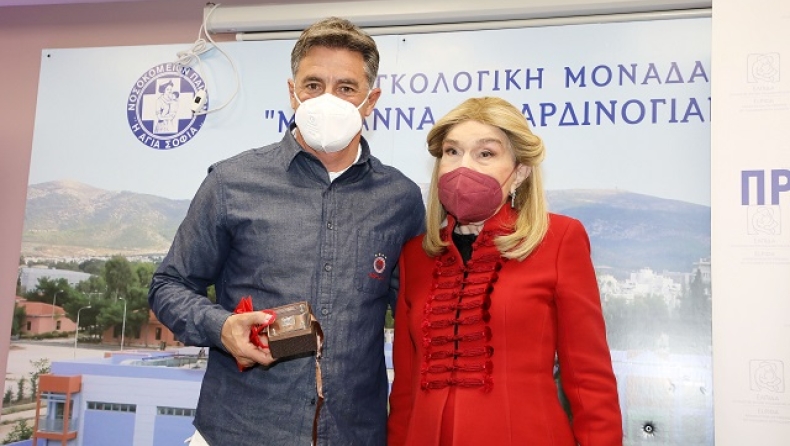 Μίτσελ: «Όλοι πρέπει να... ξεβολευτούμε από τη ζωή μας και να σταθούμε στα παιδιά που το έχουν ανάγκη»