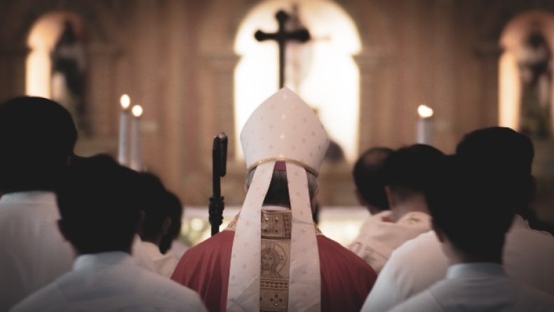 Φρίκη στην Πορτογαλία: Τουλάχιστον 4.800 παιδιά κακοποιήθηκαν σεξουαλικά από Καθολικούς ιερείς
