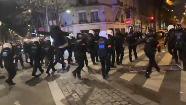  Διαδηλωτής στο Παρίσι χτύπησε αστυνομικό με κλωτσιά αλά Kung Fu (vid)