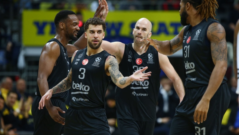 EuroLeague: Οπαδοί της Φενέρ ζητούσαν την παραίτηση του Ερντογάν στον αγώνα με τη Βίρτους (vid)