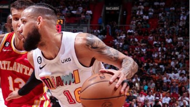 Χιτ - Χοκς 130-128: Ύψωσαν τείχη στα «γεράκια» στο Μαϊάμι (vid)