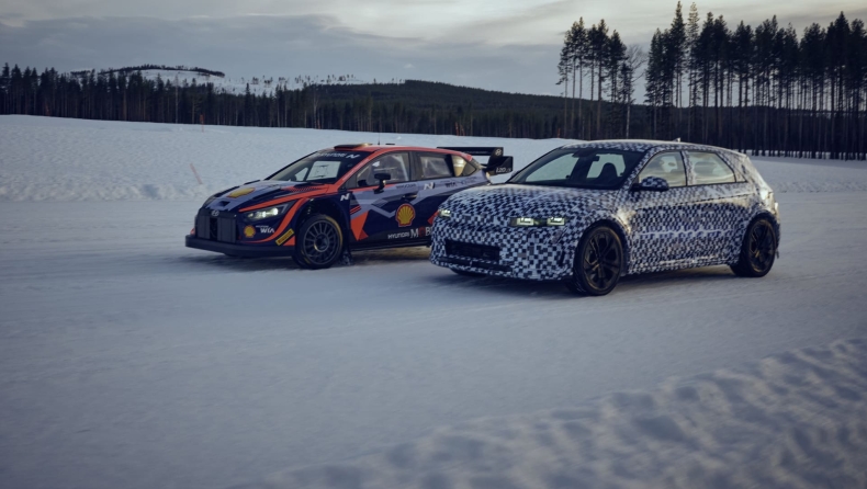 Hyundai Ioniq 5 N: Ντριφτ στον πάγο με το αγωνιστικό i20 N WRC (vid)