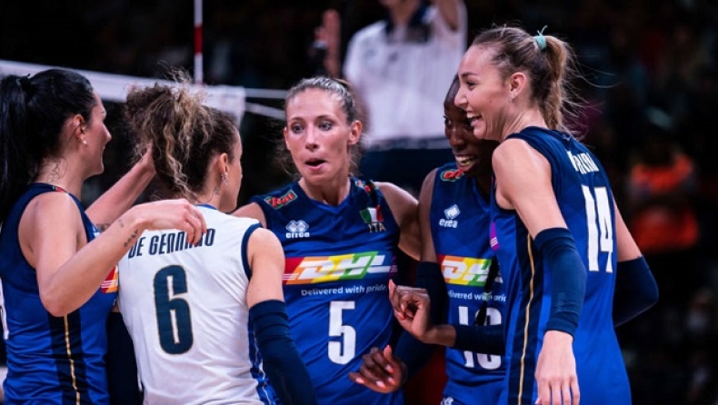 H εθνική βόλεϊ γυναικών της Ιταλίας πανηγυρίζει