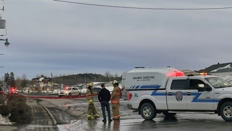Φορτηγάκι στο Καναδά έπεσε σε πεζούς: Δύο νεκροί και εννέα τραυματίες (vid)