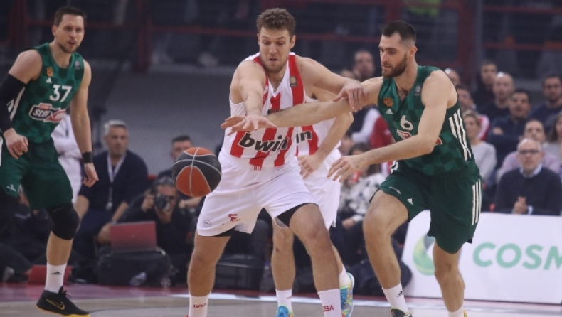 Παπαγιάννης και Βεζένκοβ διεκδικούν τη μπάλα