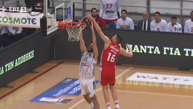 Ο Παπανικολάου μπλοκάρει τον Μαντζούκα