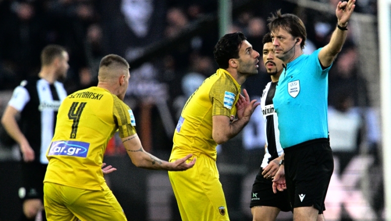 Τζαβέλλας και Σιμάνσκι διαμαρτύρονται στον Κουλμπάκοφ