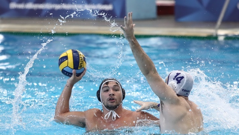 Φάση από το Εθνικός - ΠΑΟΚ