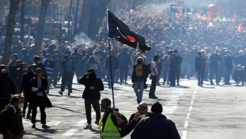  Γαλλία: Νέες απεργίες αλλά και διαβουλεύσεις για το συνταξιοδοτικό την ερχόμενη εβδομάδα (vid)