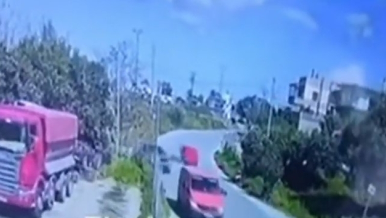 Για απόπειρα ανθρωποκτονίας ο οδηγός του βαν που παρέσυρε διανομέα στα Χανιά