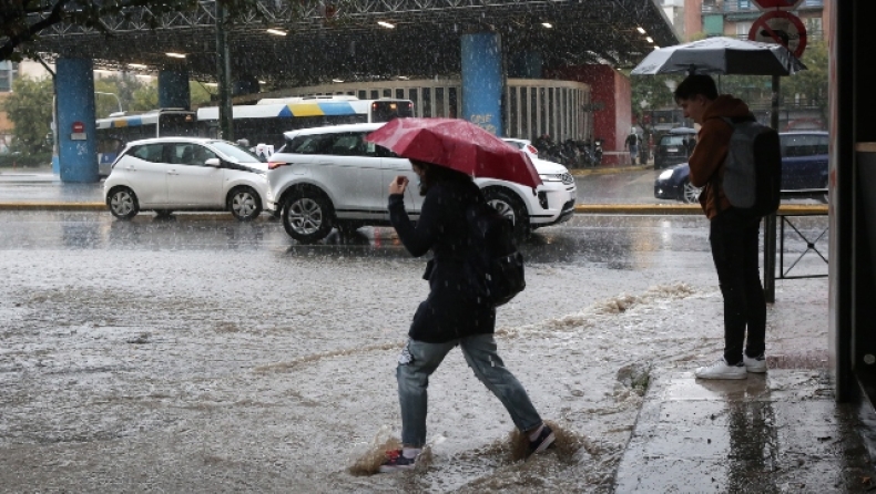 Νέο έκτακτο δελτίο επιδείνωσης του καιρού: Ισχυρές βροχές και καταιγίδες τις επόμενες ώρες