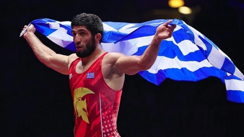 Ο Νταουρέν Κουρουγκλίεβ θα αγωνιστεί στο πανελλήνιο πρωτάθλημα πάλης στα Τρίκαλα