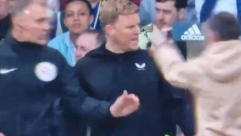 Επίθεση οπαδού στον Έντι Χάου