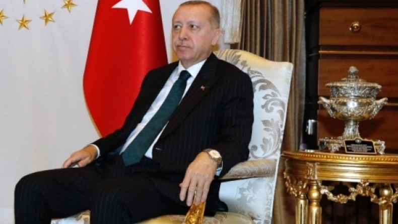 Σουλτάνος... και πάλι ο Ερντογάν: Επανεκλέγεται πρόεδρος για πέντε χρόνια