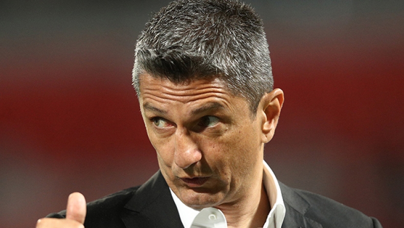 Ο Ραζβάν Λουτσέσκου με δηλώσεις στη Ρουμανία ξεκαθάρισε ότι παραμένει στον πάγκο του ΠΑΟΚ