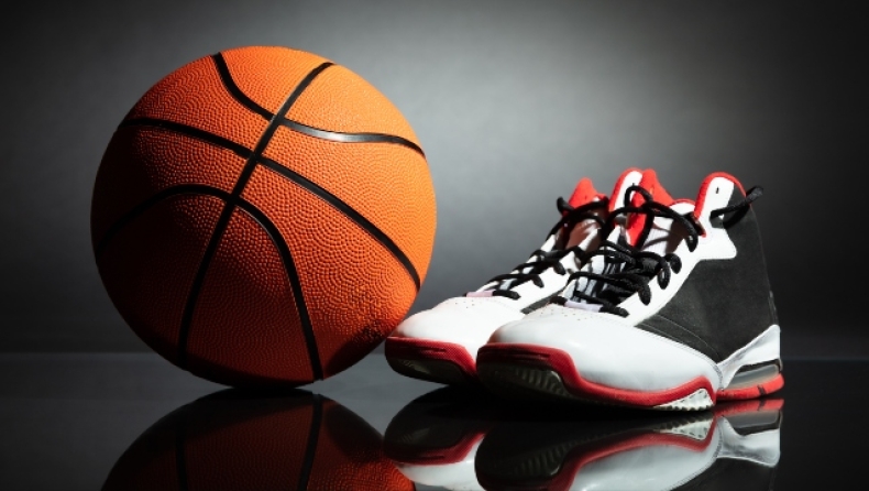 10 απίθανα μπασκετικά παπούτσια για να γίνεις ο «βασιλιάς» των παρκέ