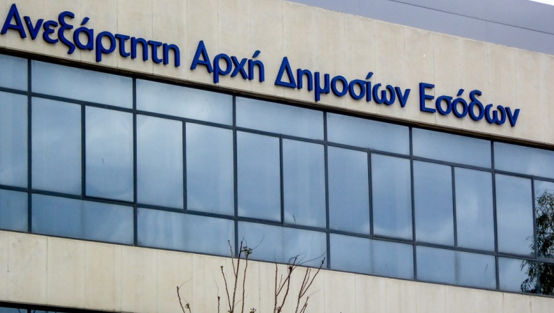 ΑΑΔΕ: «Τσίμπησε» τηλεοπτικό παρουσιαστή για φοροδιαφυγή 400.000 ευρώ