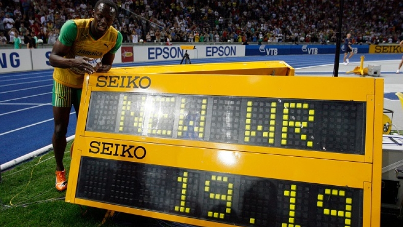 Ο Γιουσέιν Μπολτ με το παγκόσμιο ρεκόρ στα 200 μέτρα
