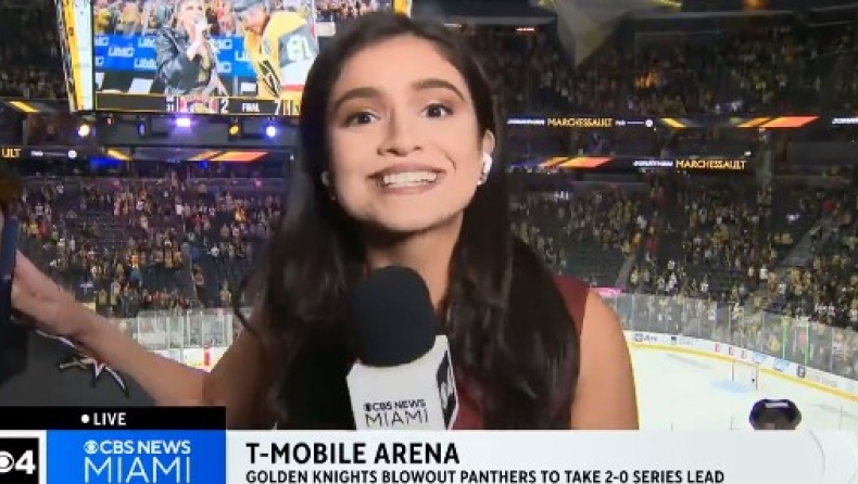 Η πανέμορφη αθλητικογράφος που σταμάτησε οπαδό ο οποίος ήθελε να «μπει» στο πλάνο και συνέχισε κανονικά το ρεπορτάζ (vid)