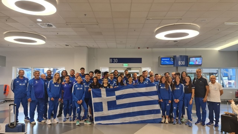 H εθνική ομάδα στίβου στο αεροδρόμιο