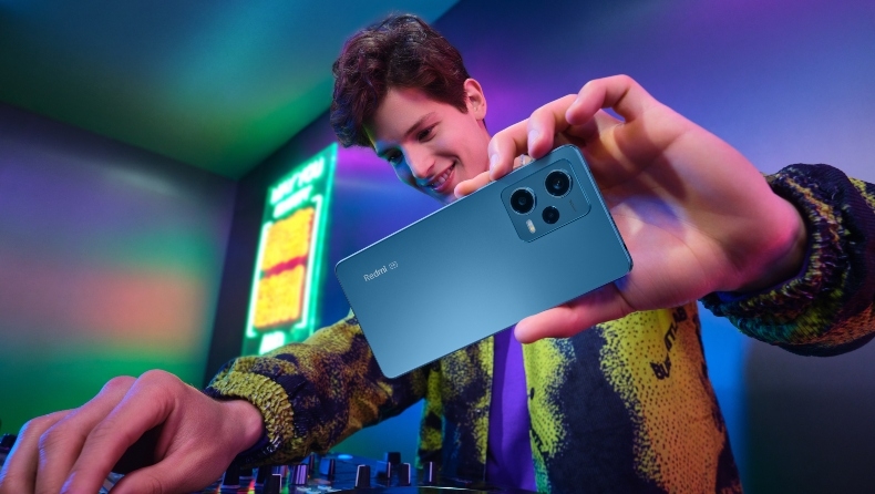 Έφτασαν τα κορυφαία, προσιτά smartphones που θα αλλάξουν την καθημερινότητά σου