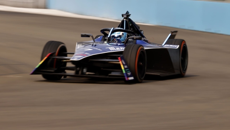 Formula E: Πρώτη νίκη για μονοθέσιο Maserati από το 1957 (vid)