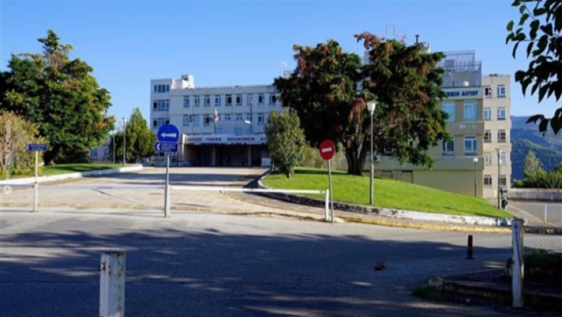 Χαμός στο νοσοκομείο Αιγίου: Ασθενής πλάκωσε στο ξύλο γιατρούς και την άλλη μέρα πήγαν οι συγγενείς του για τα «ρέστα»