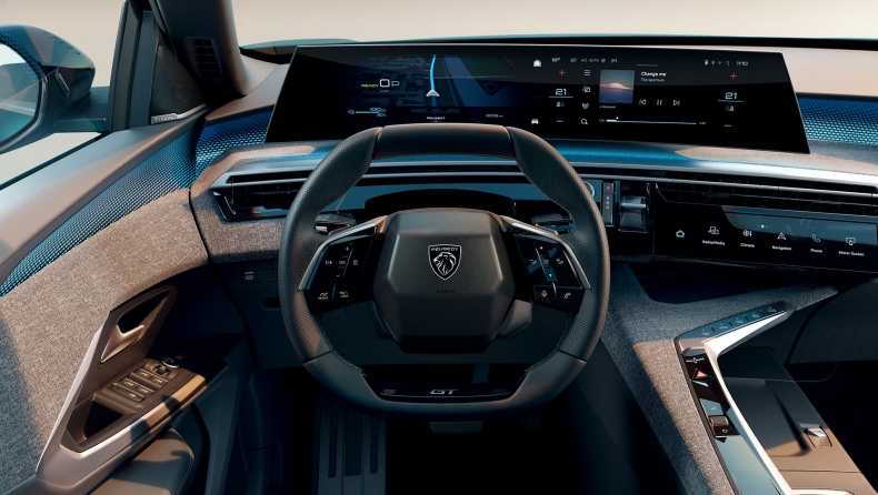 Peugeot: Παρουσίασε το νέο Panoramic i-Cockpit